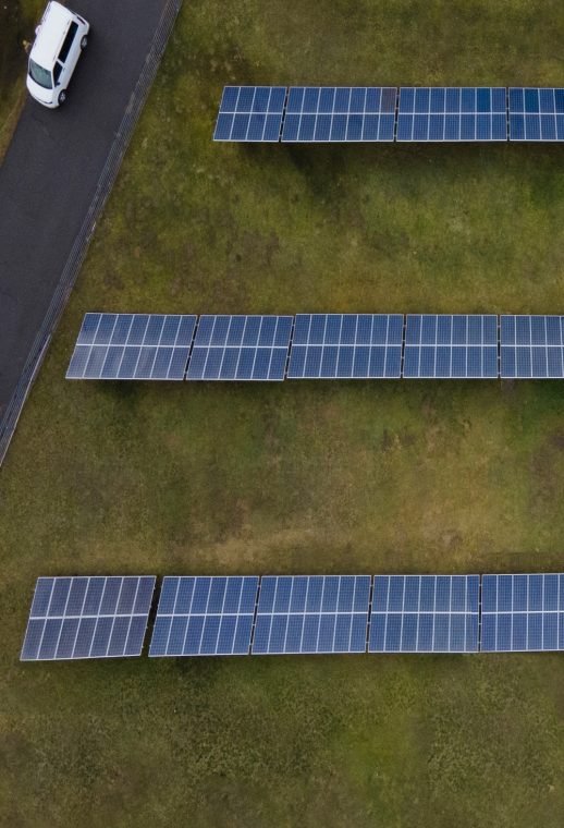 high-angle-solar-pannels-arrangement (1)